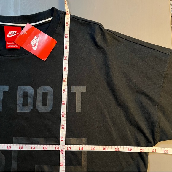 Nike Women’s Black Shirt Size XL - Picture 3 of 6